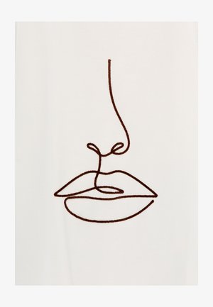 Biała tkanina z minimalistycznym brązowym rysunkiem nosa i ust, podkreślającym gładkie krzywizny i płynny design.