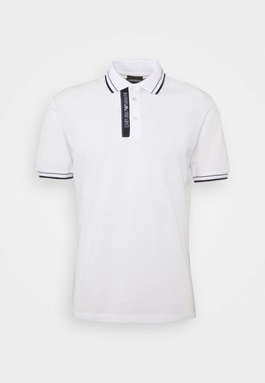 Weißes Poloshirt mit kurzen Ärmeln und schwarzem Besatz an Kragen und Bündchen, mit schwarzer Knopfleiste und Emporio Armani Logo.