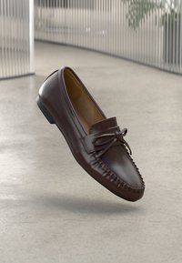 Non sélectionné, brown