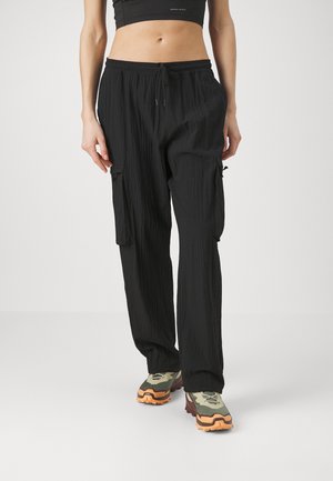 Pantalons outdoor - black