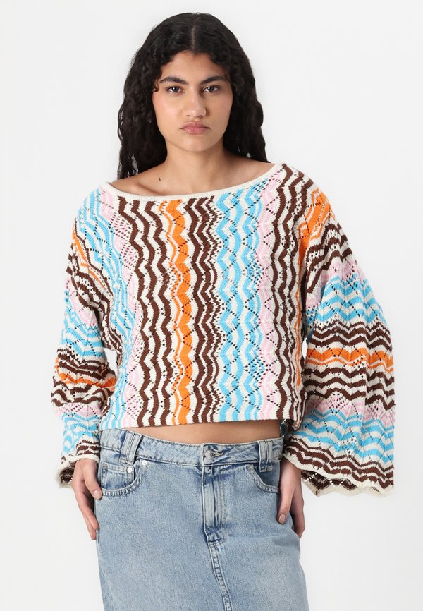 NMDANIELLA CROP - Jumper3