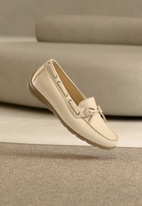 Επιλέχθηκε, creme