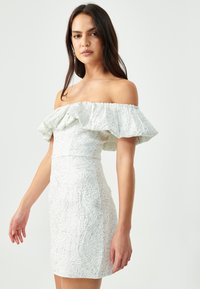 BWLDR SASH - Kokteilinė suknelė / vakarėlių suknelė - white jacquard