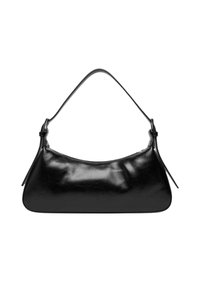 Bolso de mano de cuero negro con forma curva y una sola correa para el hombro. Presenta una textura suave y un diseño minimalista sin hardware visible.