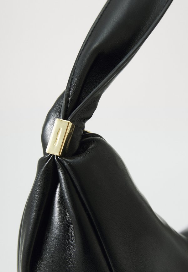 PINCHED SOFT CRESCENT  - Handbag4