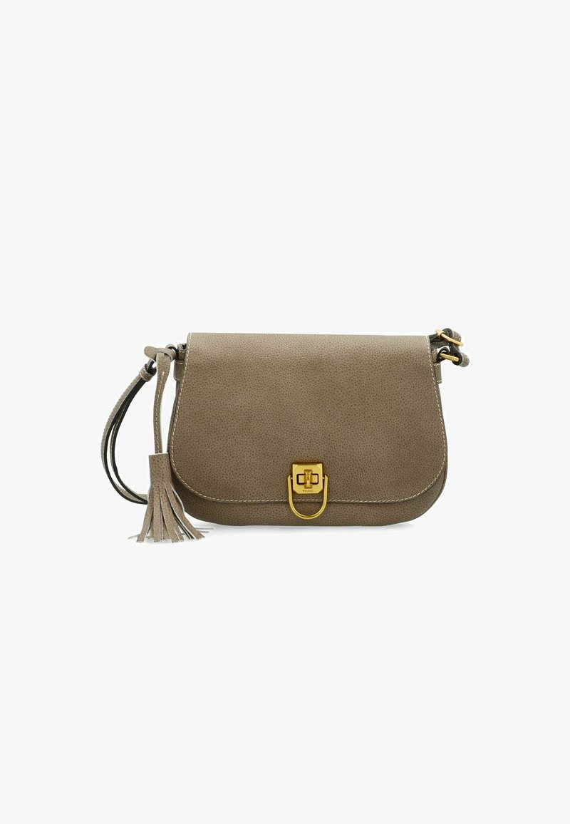 Borsa a tracolla in pelle grigia con pattina arrotondata, hardware dorato, chiusura a gancio e un nastro decorativo sulla tracolla. Finitura texturizzata.