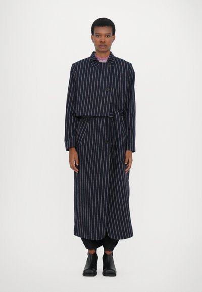 Henrik Vibskov EVENING COAT - Klasičan kaput - dark blue