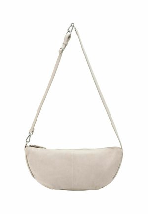 Beige Lederumhängetasche mit runder Form, verstellbarem Schultergurt und silberner Hardware. Glatte Textur mit minimalen Nähdetails.