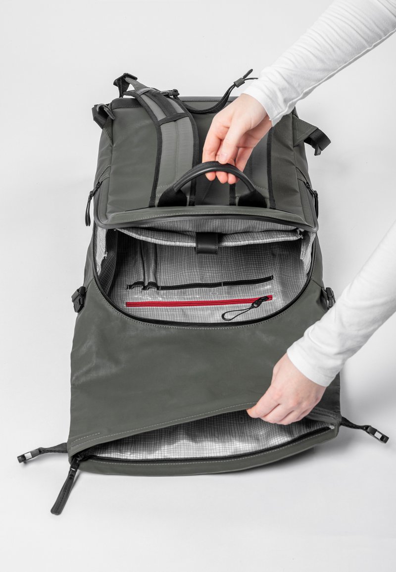 Aunts & Uncles MATSUYAMA - Tagesrucksack - loden