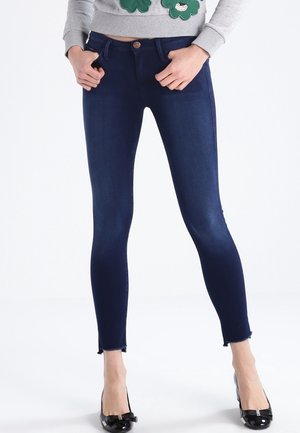 True Religion Vaqueros pitillo - dark-blue denim