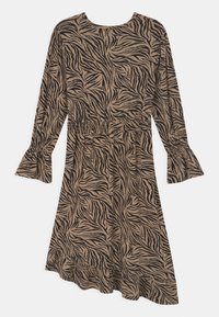 Sukienka z krótkim rękawem w odcieniu beżowym z czarnym wzorem w zebry, z marszczoną talią i rozkloszowanymi rękawami; wykonana z miękkiej, teksturowanej tkaniny.