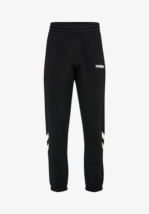 Schwarze Sweatpants mit einem elastischen Bund, die weiße schräg verlaufende Streifen an den Seiten und ein kleines "HUMMEL"-Logo auf der Vorderseite haben.