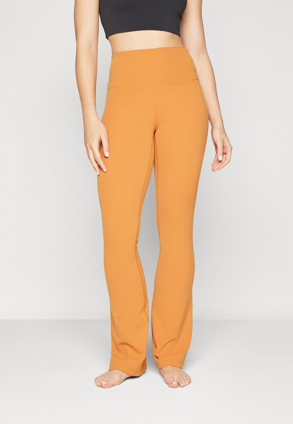 ZENVY FLARE - Leggings