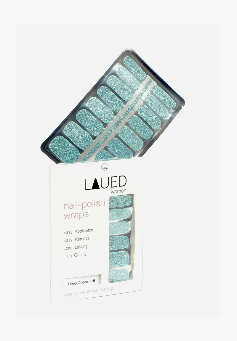 Ensemble de 16 wraps pour ongles bleu pailleté étiquetés "Deep Ocean" avec des promesses d'application facile, de retrait aisé, de longue tenue et de formule vegan.
