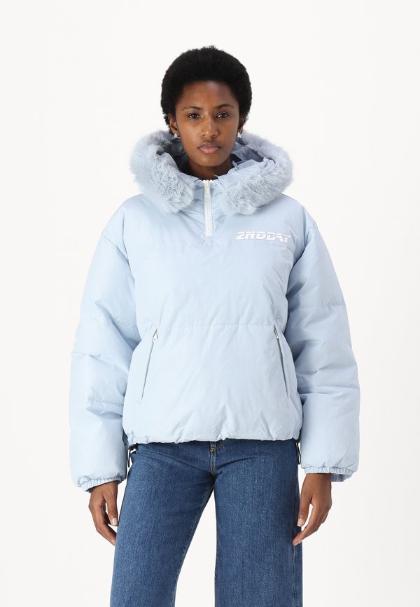 LOGAN - Winter jacket - skyway