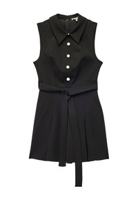 Mustaton hihaton mekko, jossa on kaulus, etupainike ja sidottu vyö. Varustettu pleat-designilla ja teksturoidulla kankaan yksityiskohdalla.