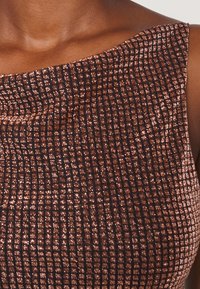 Noisy May Petite Top