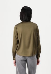 JDY JDYFIFI SHIRT - Užsagstoma palaidinė - dark olive
