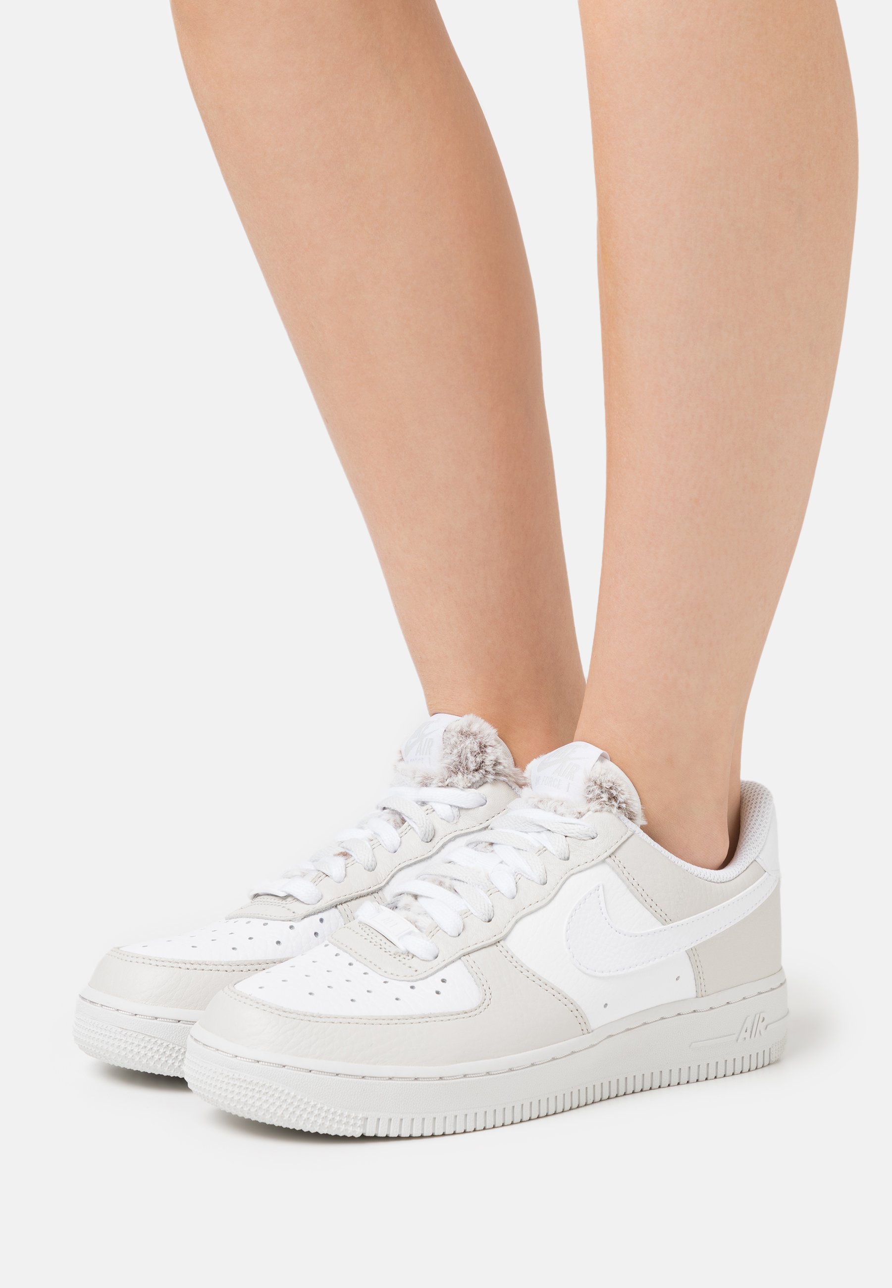 Nike Sportswear Air Force 1 Sneaker Low Light Bone White Photon Dust Life Lime Baroque Brown Olive Grey Weiss Zalando De