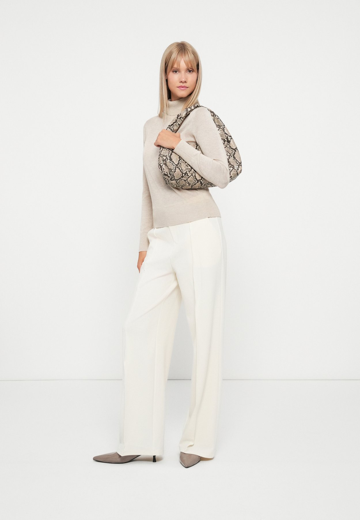 ONLMETTE ROLL NECK