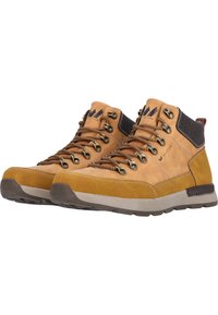 Brown leather hiking boots with a high ankle, textured suede accents, metal eyelets, and a grey rubber sole. Lace-up design with logo detail.