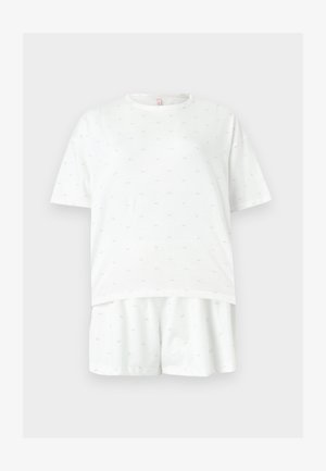 Conjunto de pijama blanco de algodón con manga corta y un estampado pequeño y sutil, que incluye una camiseta de corte holgado y pantalones cortos a juego sobre un fondo liso.