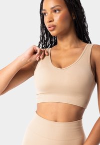 Carpatree SIMPLY SEAMLESS  - Sujetadores deportivos con sujeción media - beige