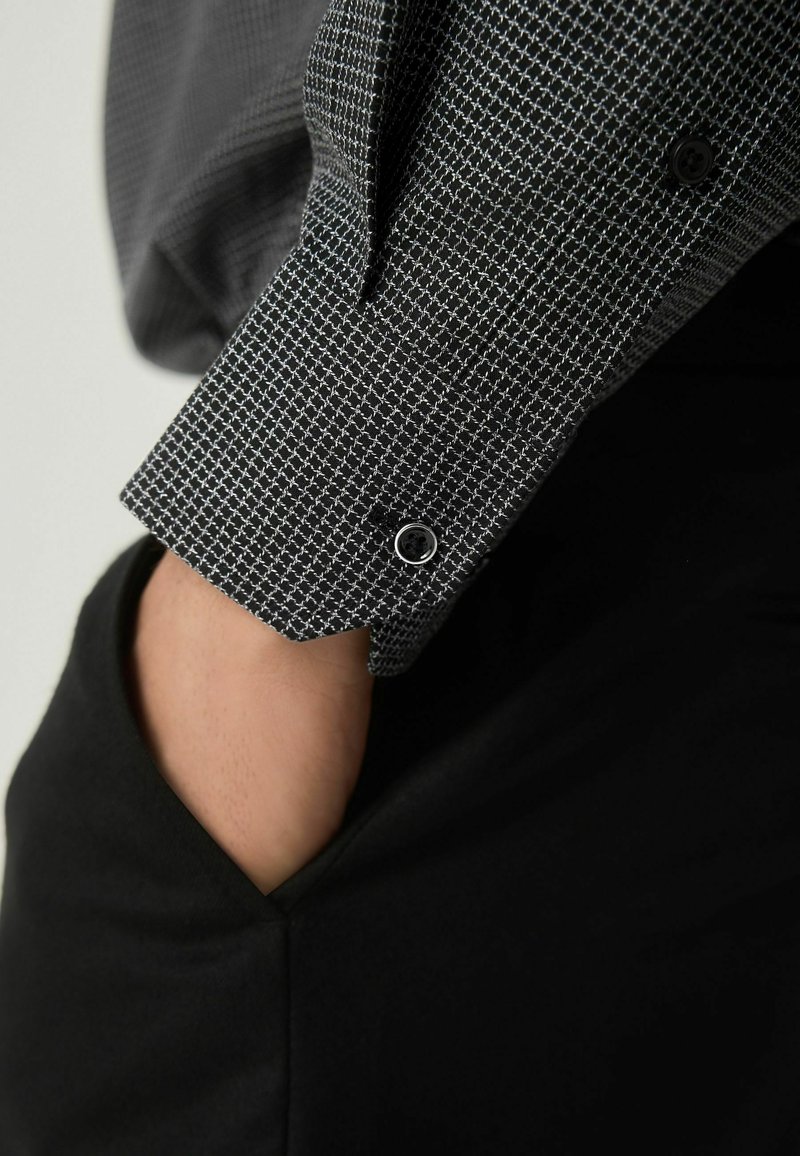 alaia black and white dress Black Spread Collar Dress Shirt