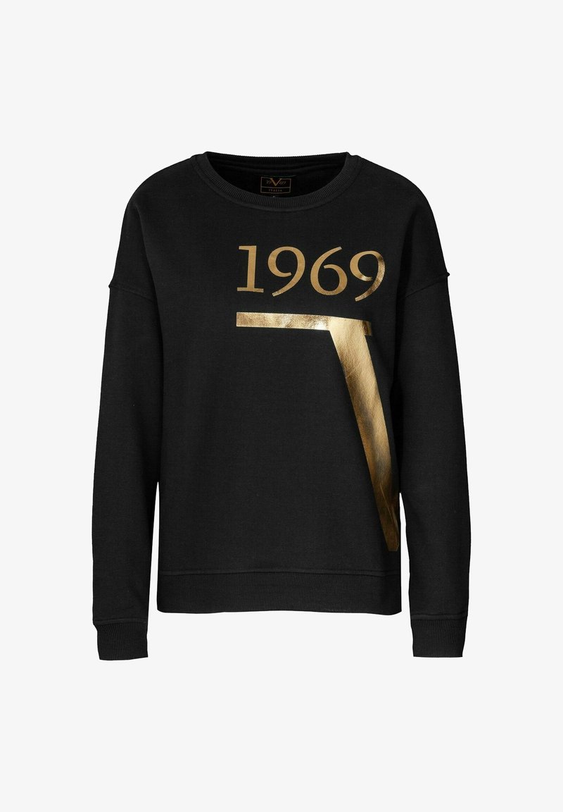 Sudadera negra con el número "1969" impreso en dorado y un diseño gráfico. Presenta un clásico cuello redondo, mangas largas y puños y dobladillo acanalados.