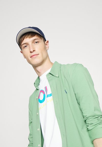 Polo Ralph Lauren FEATHERWEIGHT SHIRT - Camisa - outback green