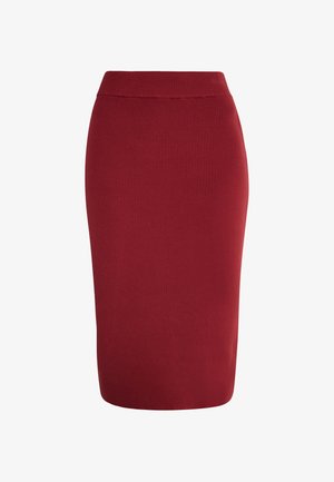 Červená rebrovaná pletená ceruzková sukňa s priliehavým strihom, elastickým pásom a dĺžkou po kolená, preukazujúca elegantný, textúrovaný vzhľad.