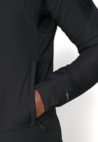 The North Face - CIRCULAR INSULATION HYBRID - Kurtka zimowa - black - 4