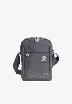 Kleine graue Stoff-Umhängetasche mit vorderer Reißverschlusstasche, silbernen Reißverschlussanhängern, verstellbarem Riemen und "Discovery"-Logopatch.