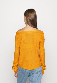 Missguided Stickad tröja - mustard yellow