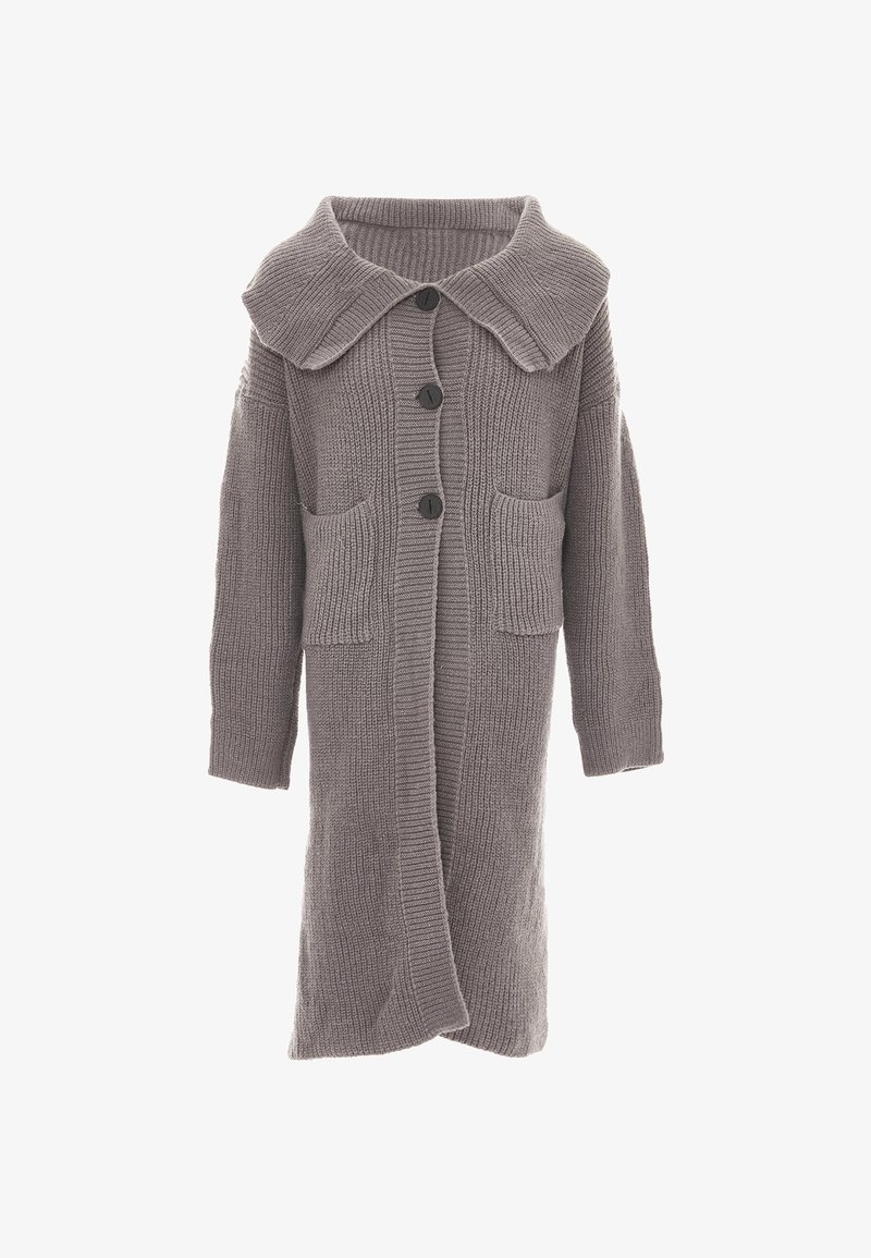 Szürke kötött kardigán széles gallérral, hosszú ujjal, négy elülső gombbal és két elülső zsebbel. Bordás textúrával és puha anyaggal rendelkezik.