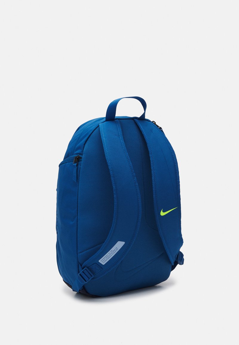 Herren Rucksäcke | Nike Performance ACADEMY TEAM UNISEX Tagesrucksack dark marina blue/blackened blue/volt/dunkelblau - QB60504 Herren Rucksäcke | Nike Performance ACADEMY TEAM UNISEX Tagesrucksack dark marina blue/blackened blue/volt/dunkelblau - QB60504