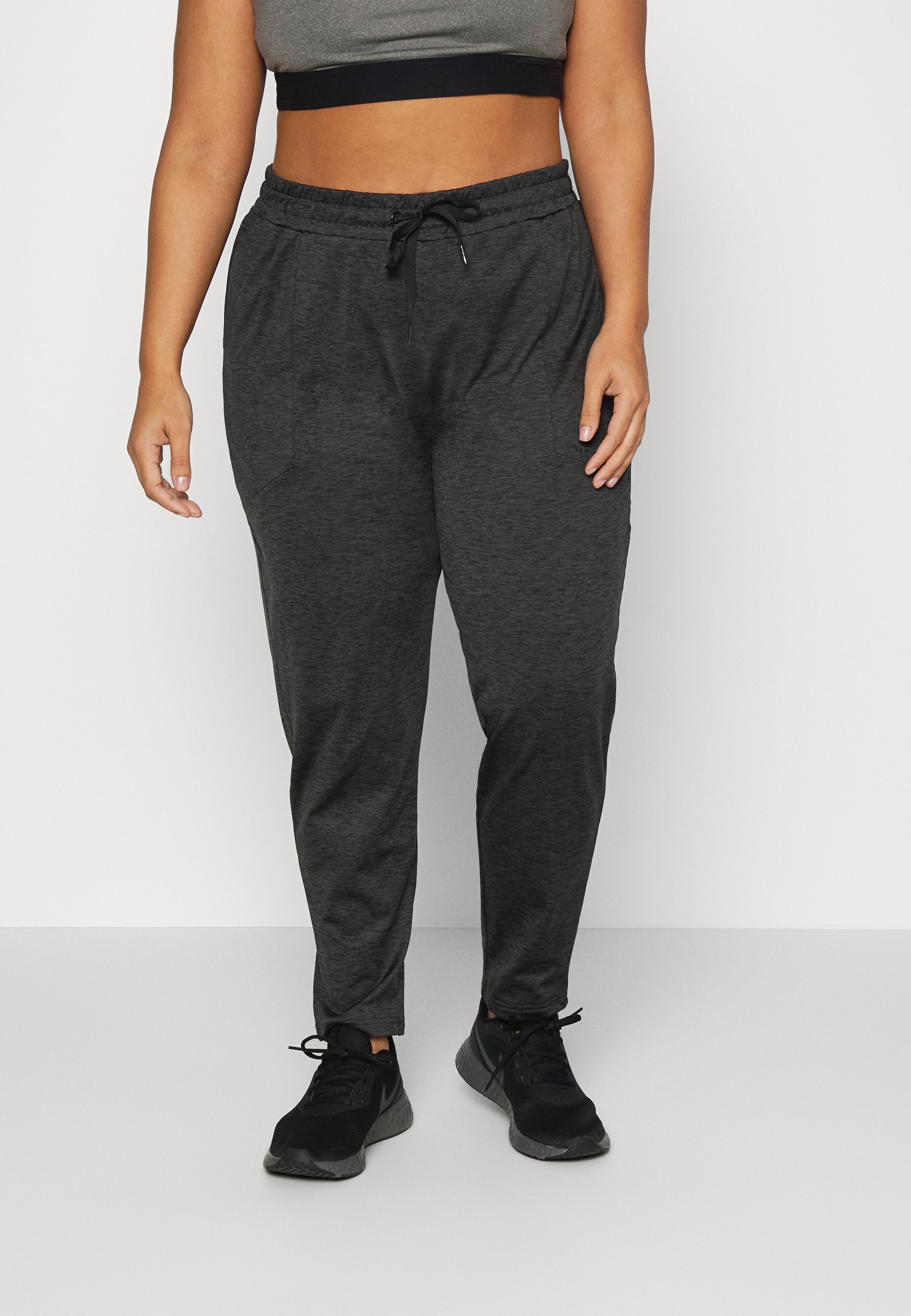 ONLY Play ONPNASHA BRUSH CURVY - Pantaloni sportivi - black melange/nero -  Zalando.it