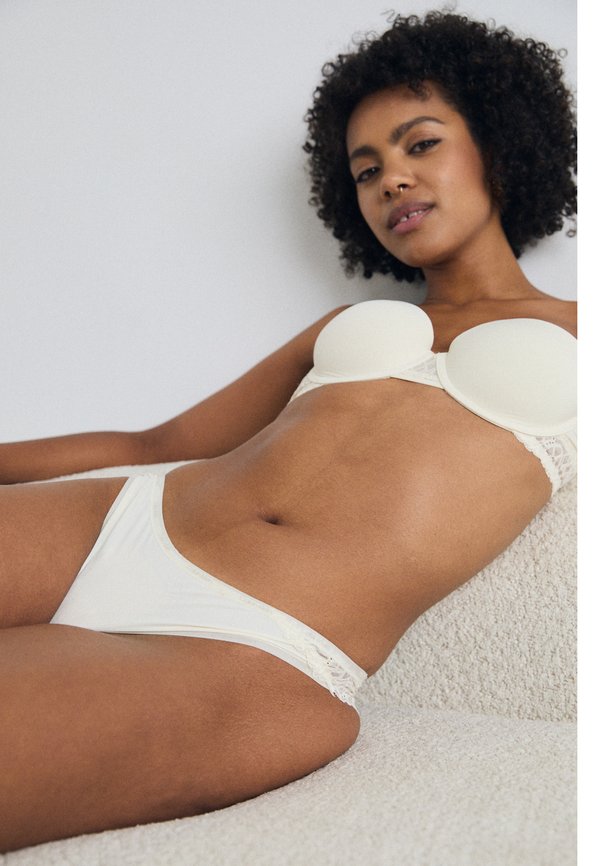 BRAZILIAN CALVIN KLEIN ATTRACT - Briefs - ivory3