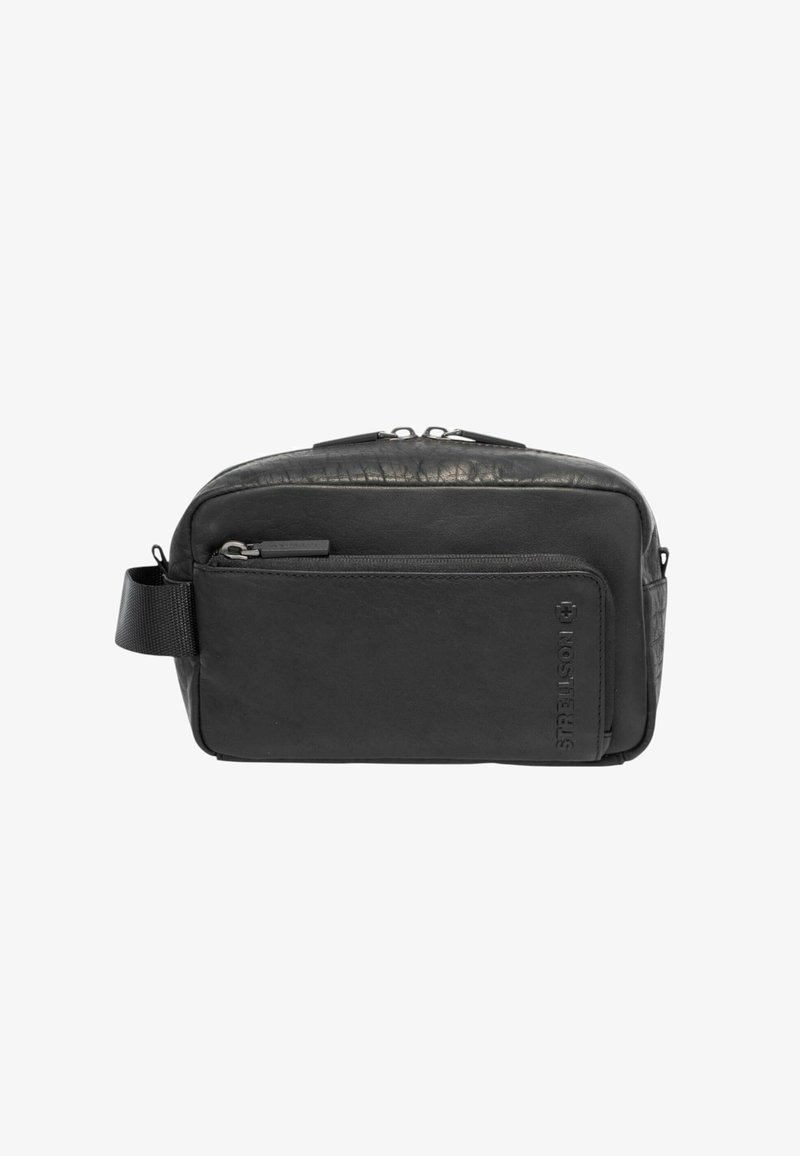 Bolso de cuero negro con un frente texturizado, parte trasera lisa, compartimentos con cremallera y una correa de tela en el lateral para llevar.