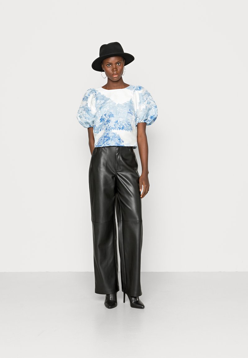 Damen Hemdblusen | Ted Baker IVRIA Bluse white/mehrfarbig - LX72811 Damen Hemdblusen | Ted Baker IVRIA Bluse white/mehrfarbig - LX72811