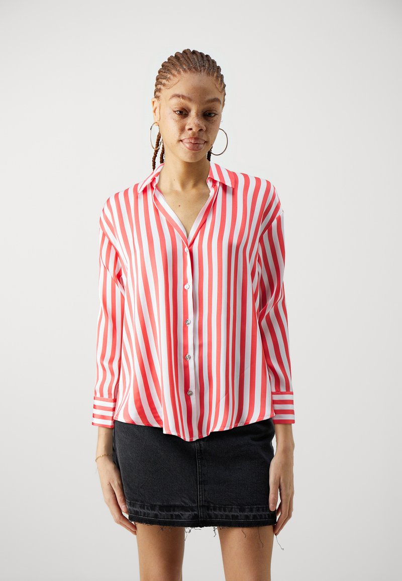 ONLY - ONLWINNIE IDOL SHIRT - Button-down blouse - cloud dancer/rose of sharon, Enlarge