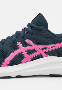 ASICS JOLT 4 UNISEX - Silniční běžecké boty - french blue/hot pink