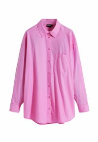 Roze oversized button-up shirt met lange mouwen, voorzien van een puntige kraag en een enkele borstzak. Soepele textuur en een casual pasvorm.