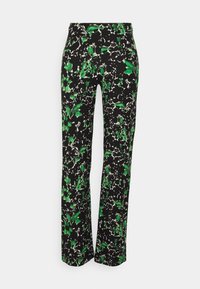 Pantalons fleuris avec un fond noir, des feuilles vertes et des accents blancs, en tissu léger, de coupe droite et avec des coutures sur le devant.