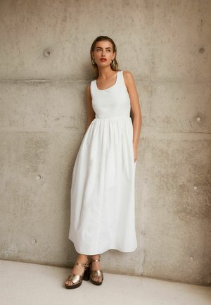 SUMMER REGULAR  - Vestito lungo - white