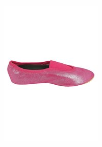 Roze balletschoenen met een glinsterende glitterstructuur. Voorzien van een elastische band over de bovenkant en een flexibele zool.