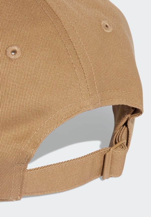 BASEBALL - Cap - cardboard2