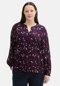 TOM TAILOR PLUS - GEMUSTERTE - Bluse - berry autumn floral design