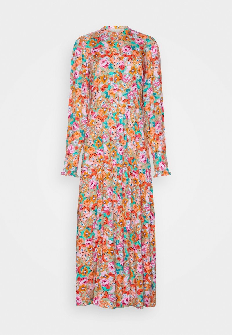 Robe à manches longues, longueur cheville, avec un col montant et une fermeture boutonnée sur le devant, arborant un motif floral vif en orange, rose et turquoise.
