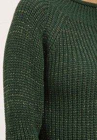 Dona x Lisa COL MONTANT KAMPALA - Pullover - vert foret